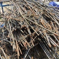 Địa Chỉ Thu Mua Sắt Thép Phế Liệu Chuyên Nghiệp, Giá Cao Long An